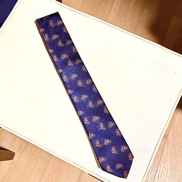 🔥🔥🔥🔥🔥 Tie - Picture 1 of 4